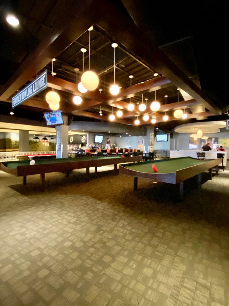 Splitsville Raises Standard for Bowling Alleys 