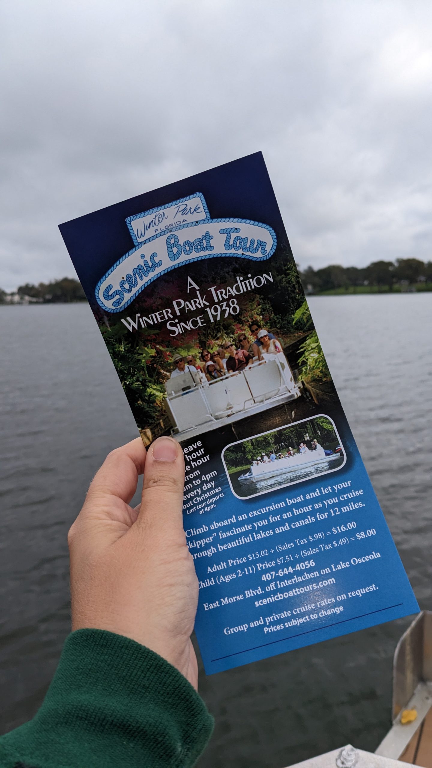 A relaxing ride on the winter park boat tour